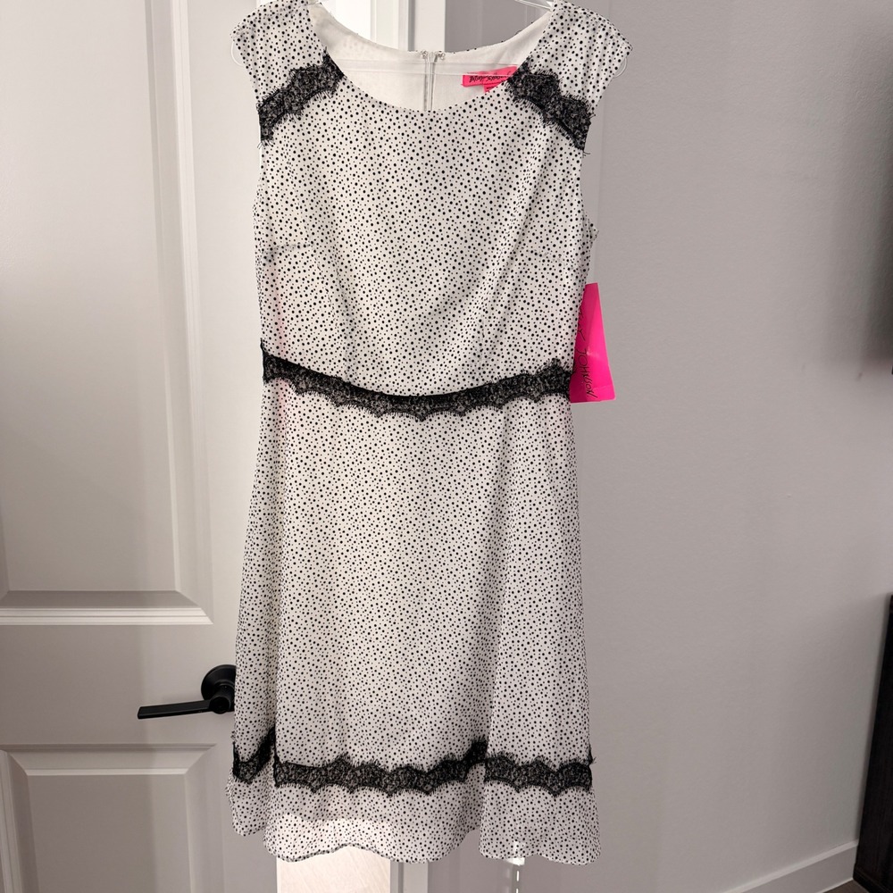 Betsey Johnson Women Ivory Black Polka Dot Lace Trim Dress Size 8 NWT